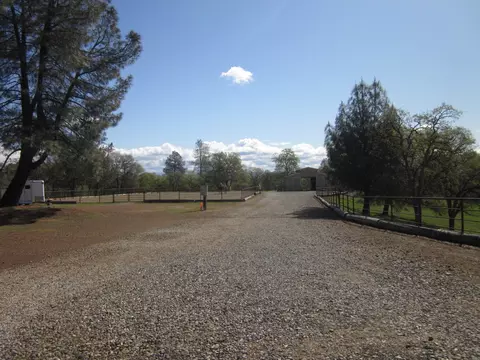 9951 Logan Rd, Redding, CA 96003 photo 21