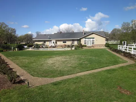 9951 Logan Rd, Redding, CA 96003 photo 23