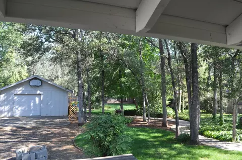 3230 Forest Hills Dr, Redding, CA 96002 photo 17