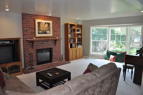 3230 Forest Hills Dr, Redding, CA 96002 photo 10