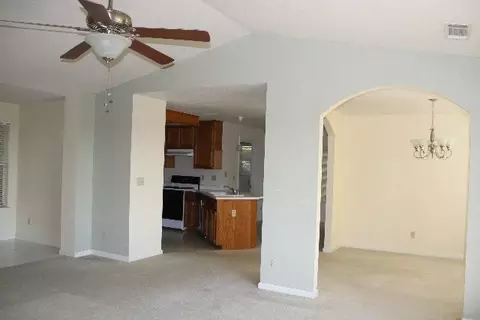 3645 Stokes Ct, Redding, CA 96001 photo 9