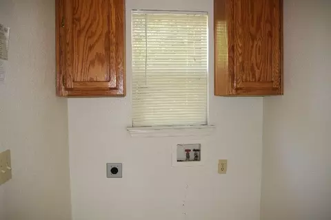 3645 Stokes Ct, Redding, CA 96001 photo 10
