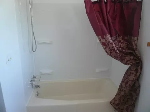1630 Derby Ln, Redding, CA 96002 photo 14