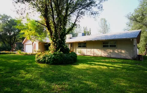 16002 Setting Sun Dr, Anderson, CA 96007 photo 3