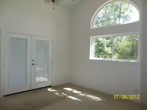 18630 Ogden Dr, Redding, CA 96003 photo 8