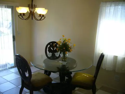 515 Vansicklen Way, Redding, CA 96003 photo 3