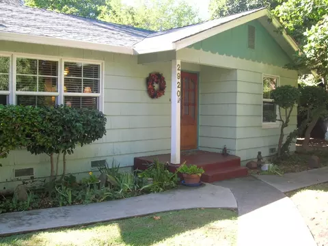 2920 Irene St, Redding, CA 96002 photo 1