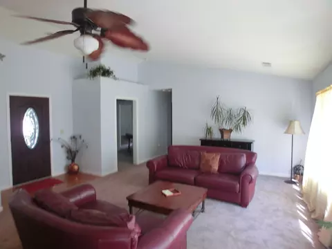 4369 Agnes May Dr, Redding, CA 96002 photo 3