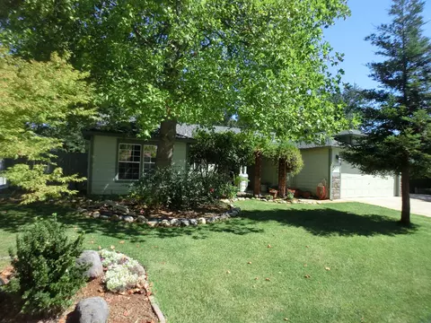 4369 Agnes May Dr, Redding, CA 96002 photo 1