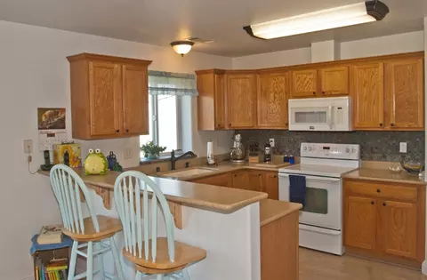 3374 Nathan Dr, Anderson, CA 96007 photo 4