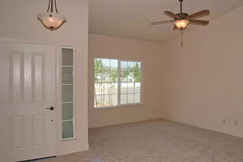 4264 Hazelwood, Redding, CA 96001 photo 2