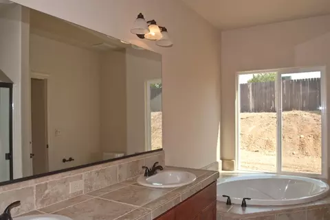 4264 Hazelwood, Redding, CA 96001 photo 10