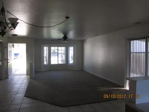 5784 Beaumont Dr, Redding, CA 96003 photo 3