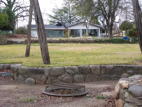 6811 Riverside Dr, Redding, CA 96001 photo 2
