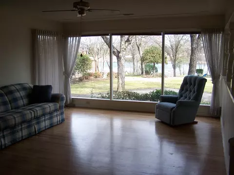6811 Riverside Dr, Redding, CA 96001 photo 7