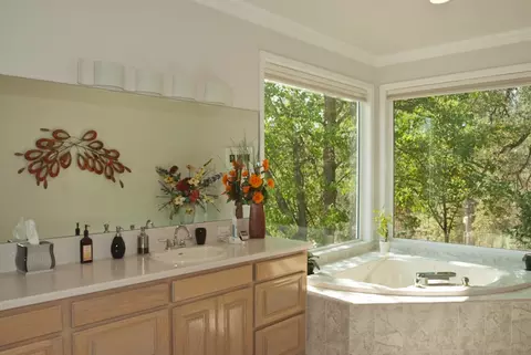 8808 Goldstone Ln, Redding, CA 96001 photo 26