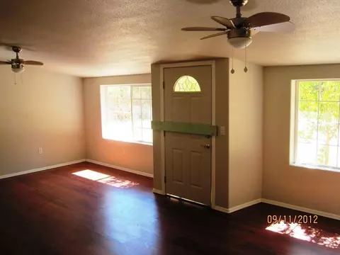 2369 North Dr, Redding, CA 96001 photo 8