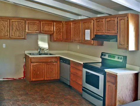5496 Midway Dr, Redding, CA 96003 photo 6