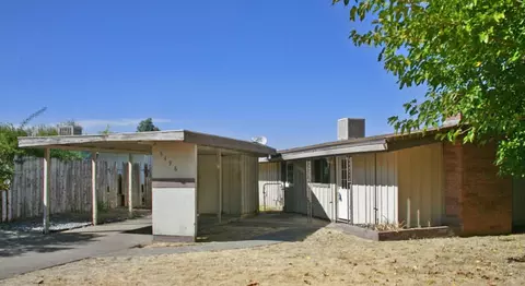 5496 Midway Dr, Redding, CA 96003 photo 1