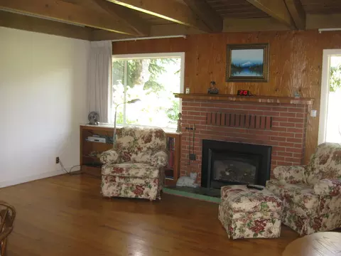 3239 Wilshire Dr, Redding, CA 96002 photo 6