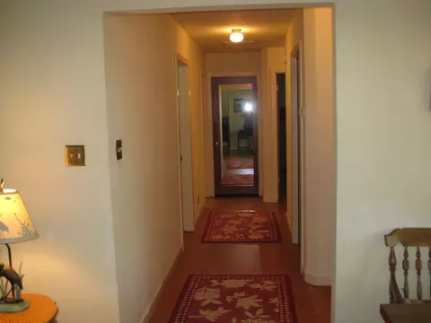 3239 Wilshire Dr, Redding, CA 96002 photo 7