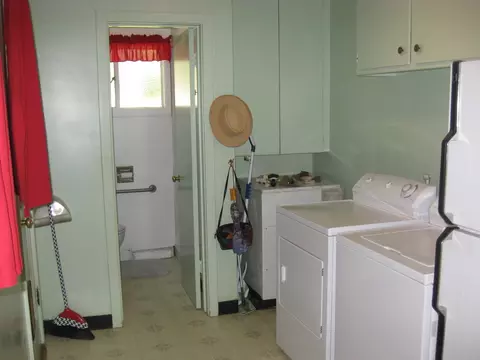 3239 Wilshire Dr, Redding, CA 96002 photo 16