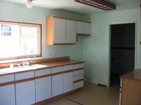 150 Cascade, Lewiston, CA 96052 photo 8