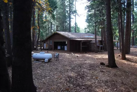 7560 Brett Rd, Shingletown, CA 96088 photo 2