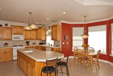 3225 Misty Glen Dr, Redding, CA 96001 photo 7