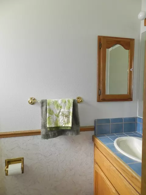 2032 Oconner Ave, Redding, CA 96001 photo 8