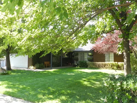 2032 Oconner Ave, Redding, CA 96001 photo 3