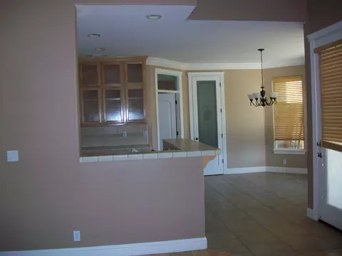 1222 Bonhurst Dr, Redding, CA 96003 photo 4