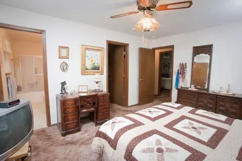 1813 Kildare Dr, Redding, CA 96001 photo 12