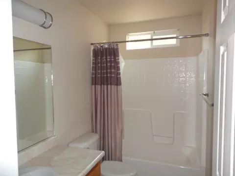 2250 Victor Ave, Redding, CA 96002 photo 3