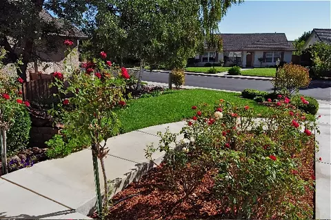 120 Franciscan Trl, Redding, CA 96003 photo 2