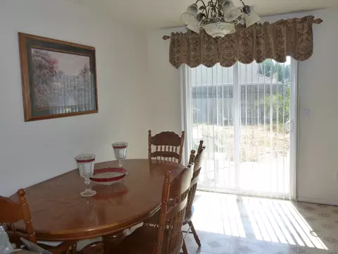 3379 Nathan Dr, Anderson, CA 96007 photo 2