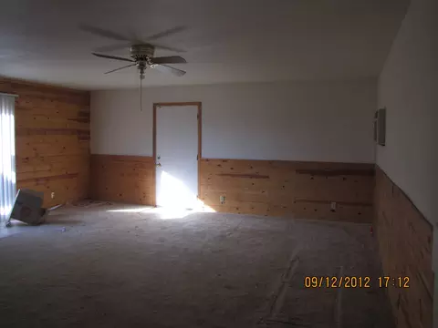 21657 Elk Trl W, Redding, CA 96003 photo 3