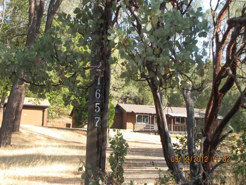 21657 Elk Trl W, Redding, CA 96003 photo 1