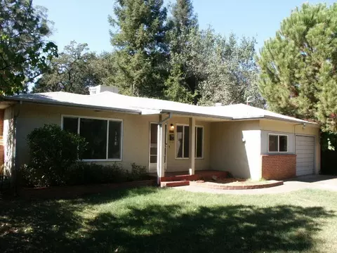 2890 Irwin Rd, Redding, CA 96002 photo 1