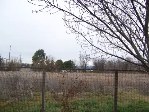 5544 Mill Pond Ln, Redding, CA 96001 photo 3