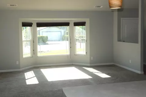 3146 Bedrock, Redding, CA 96001 photo 2