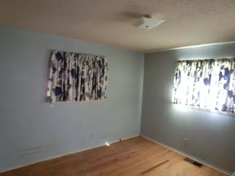1825 Mesa St, Redding, CA 96001 photo 4
