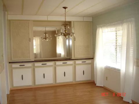370 Logwood Dr Sp #221, Redding, CA 96003 photo 3