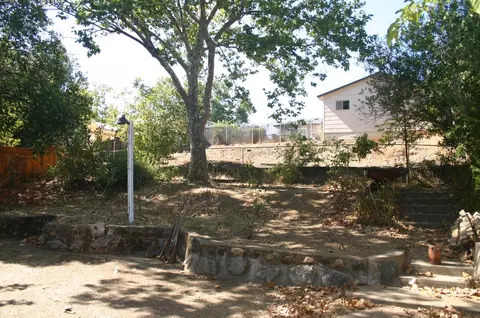 2946 West Way, Redding, CA 96002 photo 4