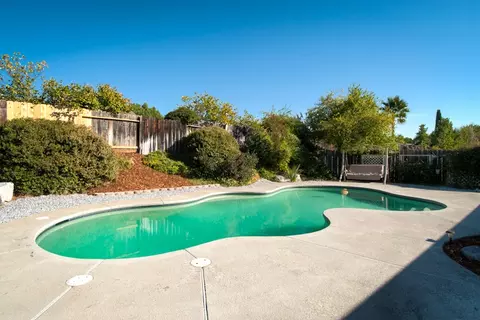 1537 Purple Way, Redding, CA 96003 photo 27