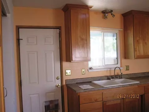 2535 Lupine St, Anderson, CA 96007 photo 4