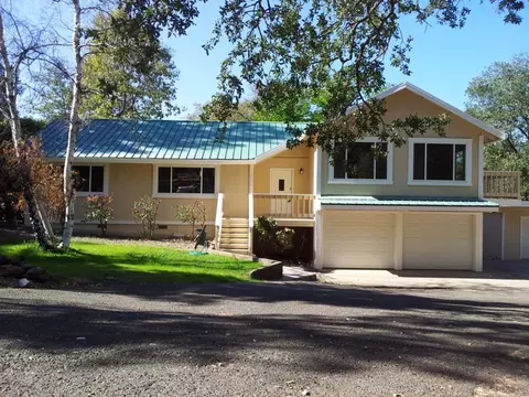 19778 Sweetwater Trl, Redding, CA 96003 photo 1