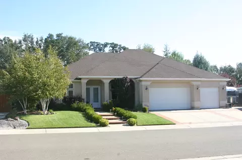3365 Kentwood Dr, Redding, CA 96002 photo 1