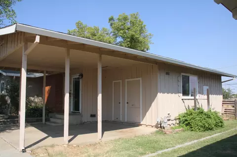 1836 Walbridge St, Red Bluff, CA 96080 photo 2