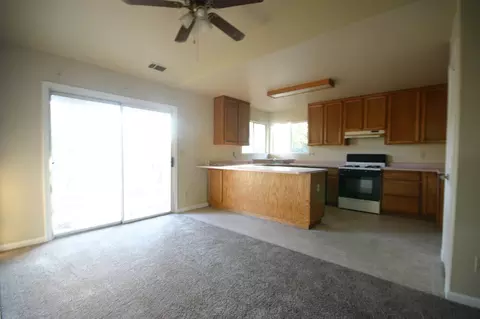 3505 Bridger Dr, Redding, CA 96002 photo 3